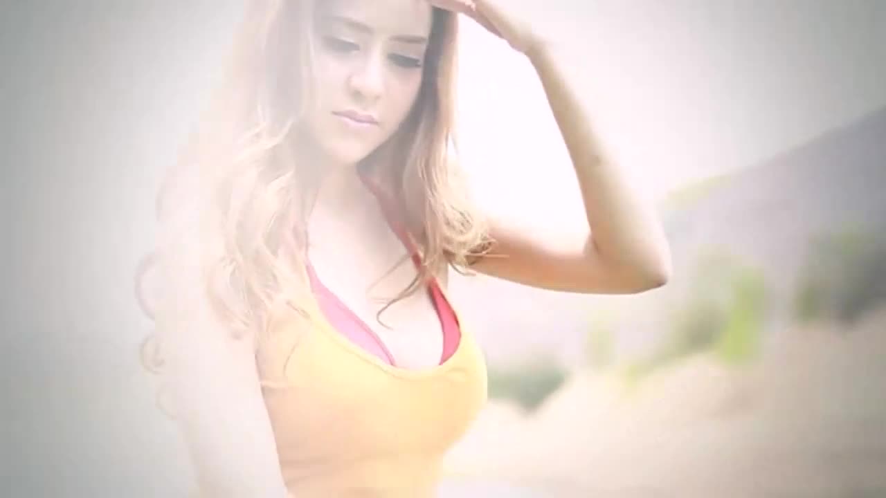 红尘里与你手牵手dj高清mv_透明泳衣美女泳装热舞_dj小丁remix